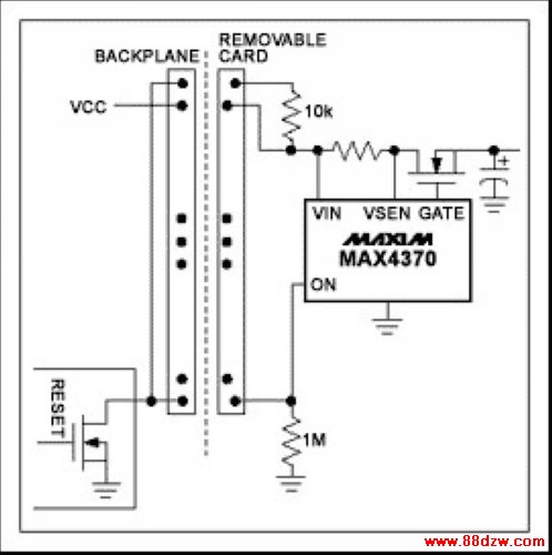 Figure 2a and 2b. To insure properly seated pc cards on the backplane's card side (a) or host side (b), this IC (MAX4370) routes current through the outer pins of the card connector.